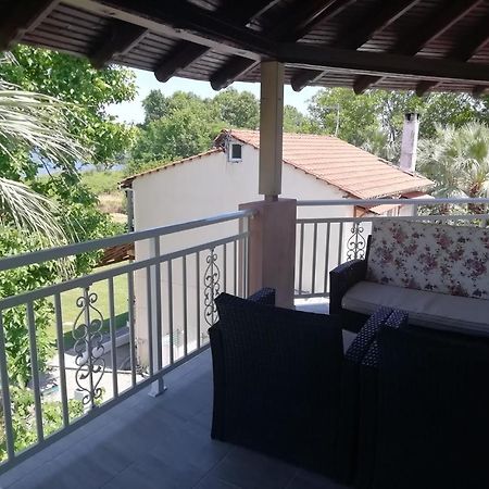 Villa Fotis View Paralía Skotínis 外观 照片