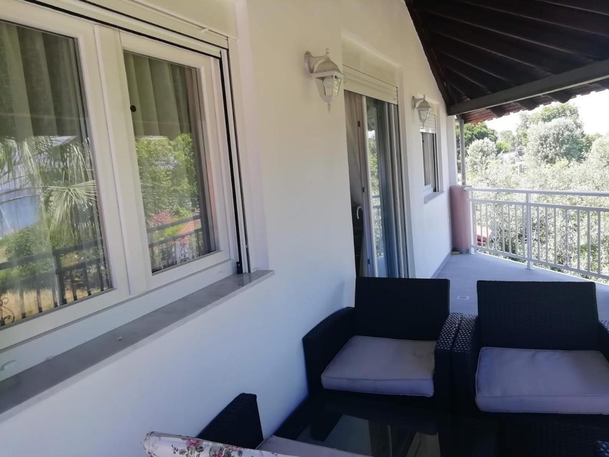 Villa Fotis View Paralía Skotínis 外观 照片