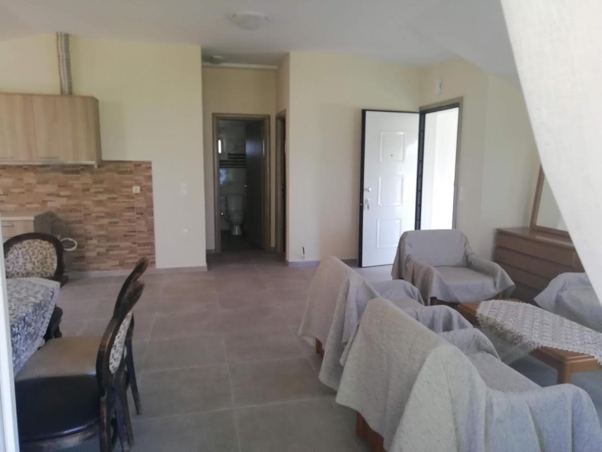 Villa Fotis View Paralía Skotínis 外观 照片