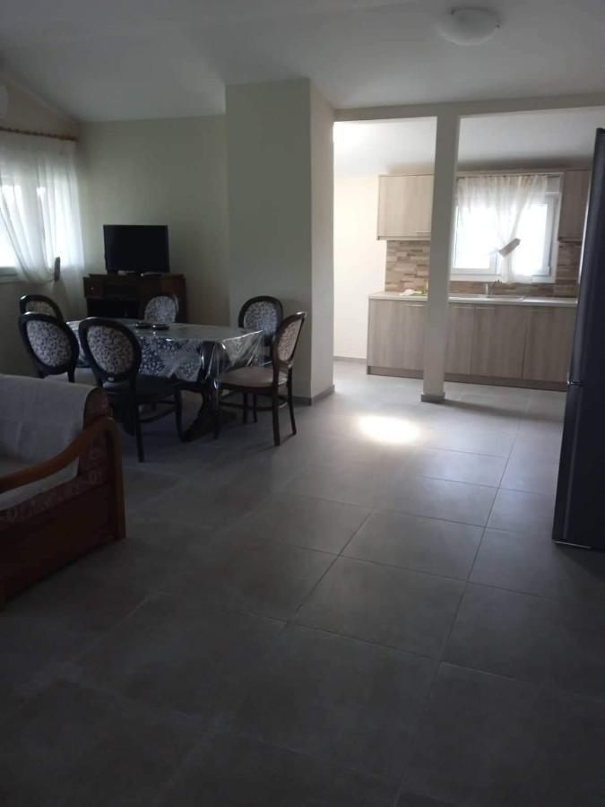 Villa Fotis View Paralía Skotínis 外观 照片