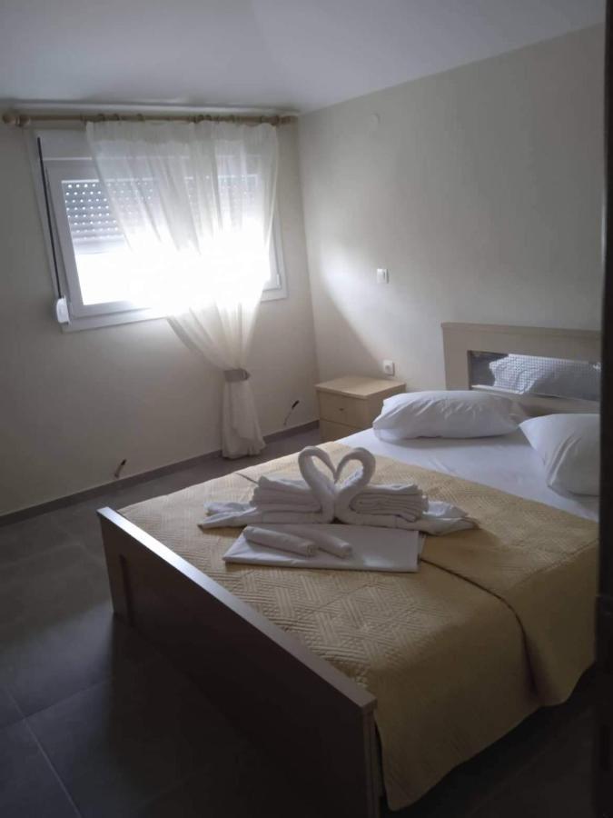 Villa Fotis View Paralía Skotínis 外观 照片